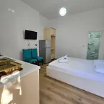 Ledion Apartamento *