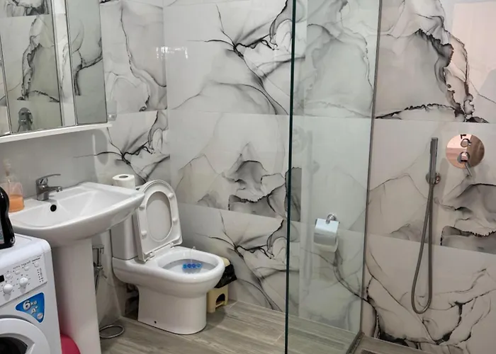 Ledion Apartament *