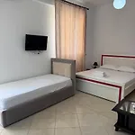 Ledion Σαράντα