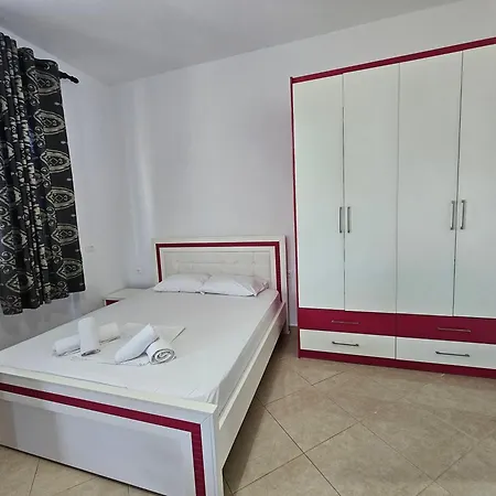 Ledion Appartement Saranda