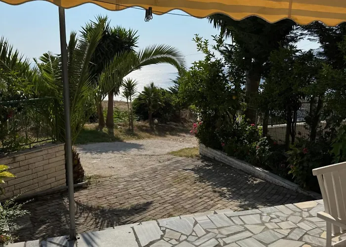 公寓 Ledion Sarandë