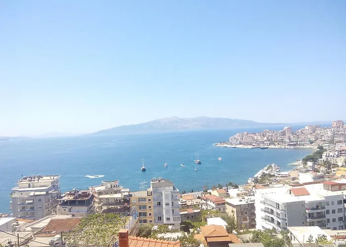 公寓 Ledion Sarandë